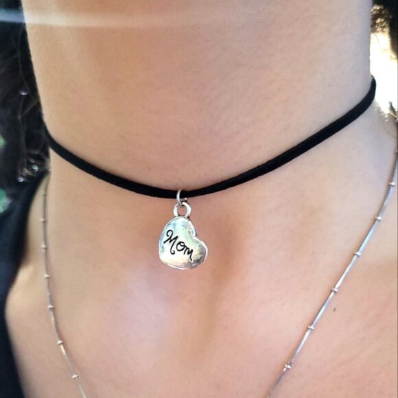 2 for $16! Mom Heart Charm Choker Necklace - Picture 3 of 3
